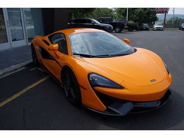 McLaren 570S