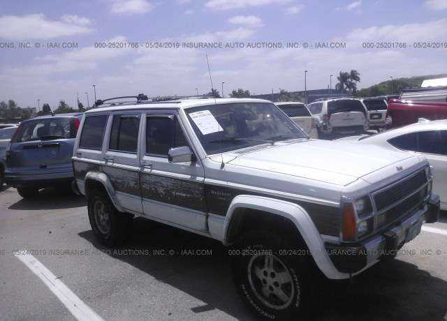 Jeep Wagoneer