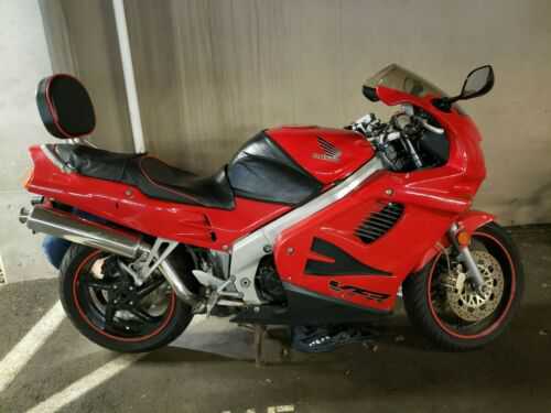 Honda VFR 750F