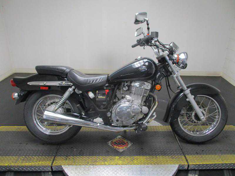 Suzuki GZ250K
