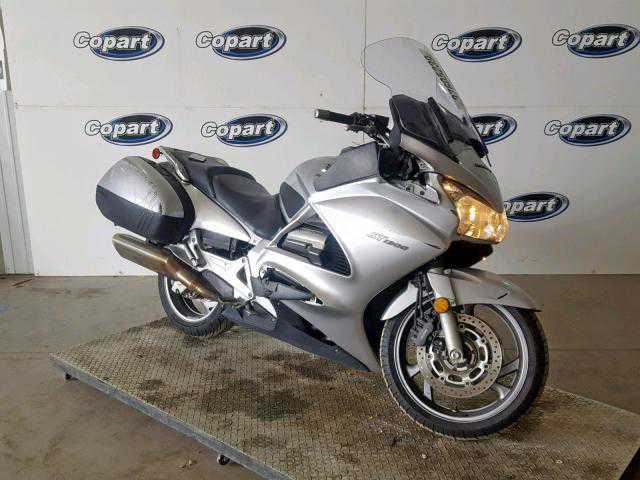 Honda ST1300A
