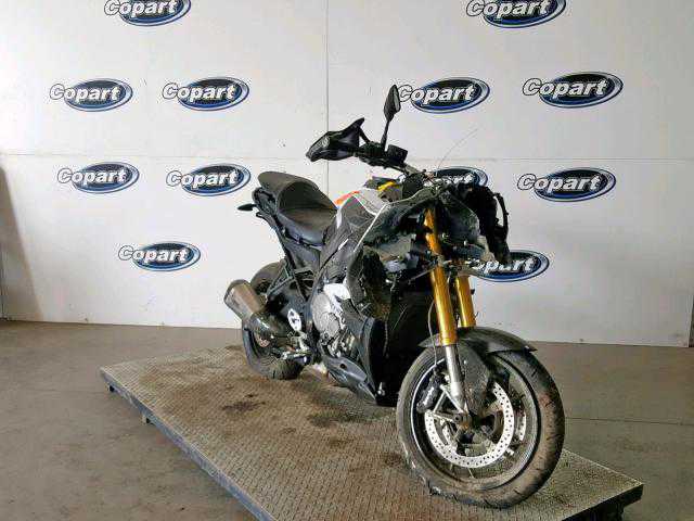 BMW S 1000 XR