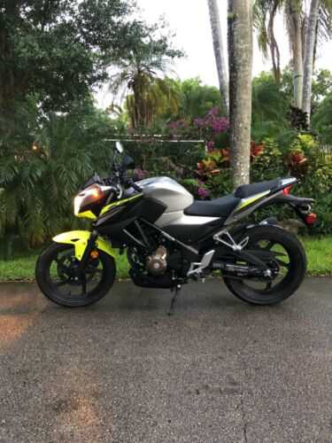 Honda CB300