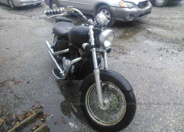 Honda VT1100C2 (SHADOW ACE)