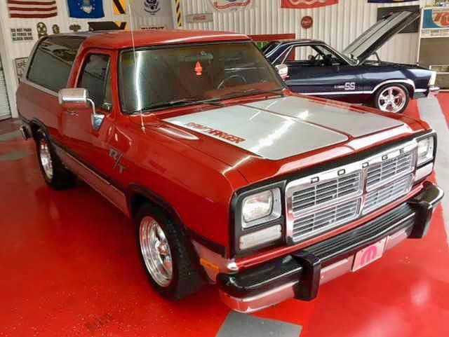 Dodge Ramcharger