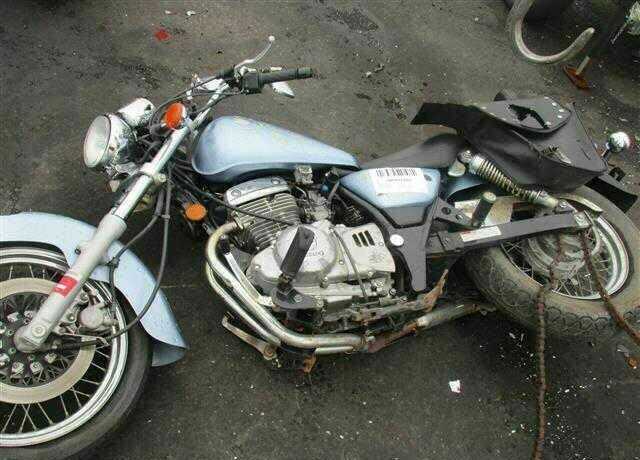 Suzuki GZ250