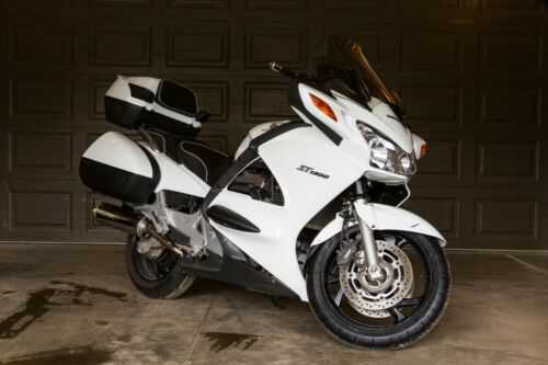 Honda ST1300A