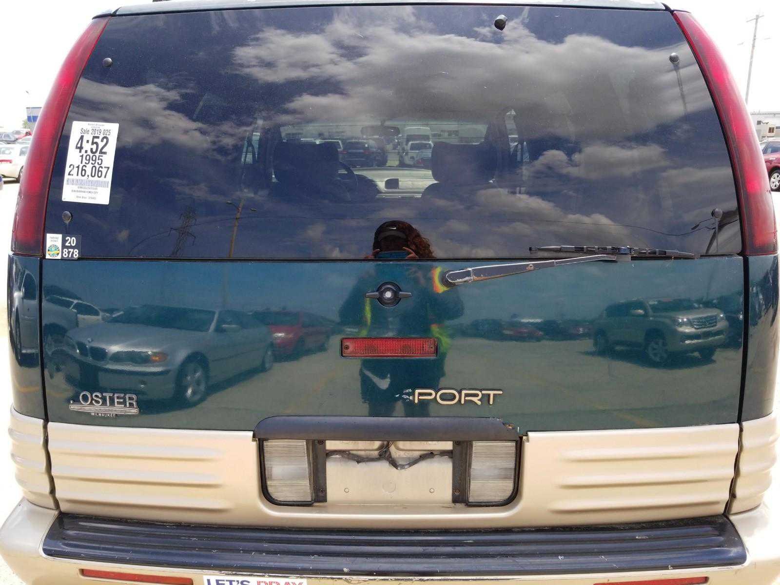 Pontiac Trans Sport