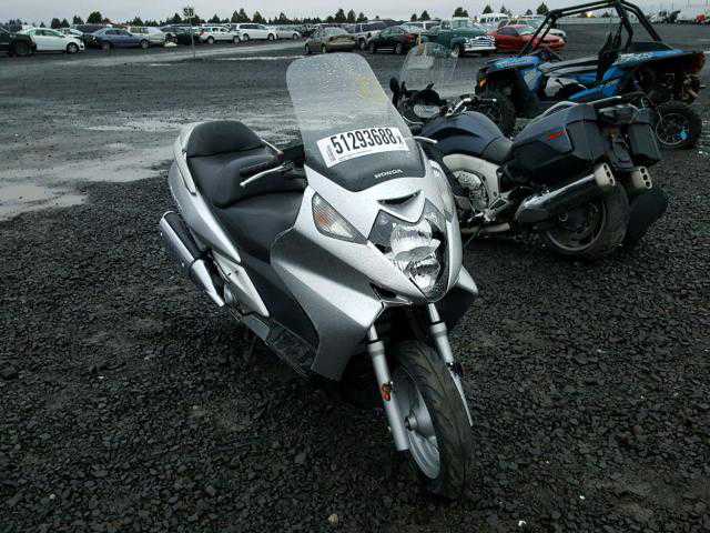 Honda FSC600 (Silver Wing)