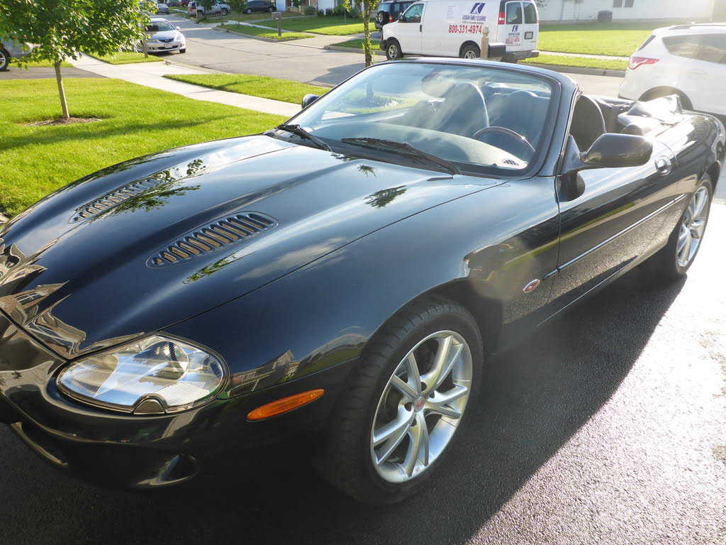Jaguar XKR
