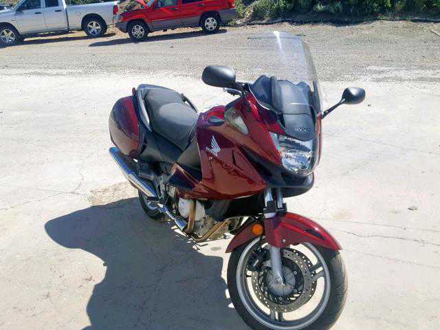 Honda NT700VA/NT700V