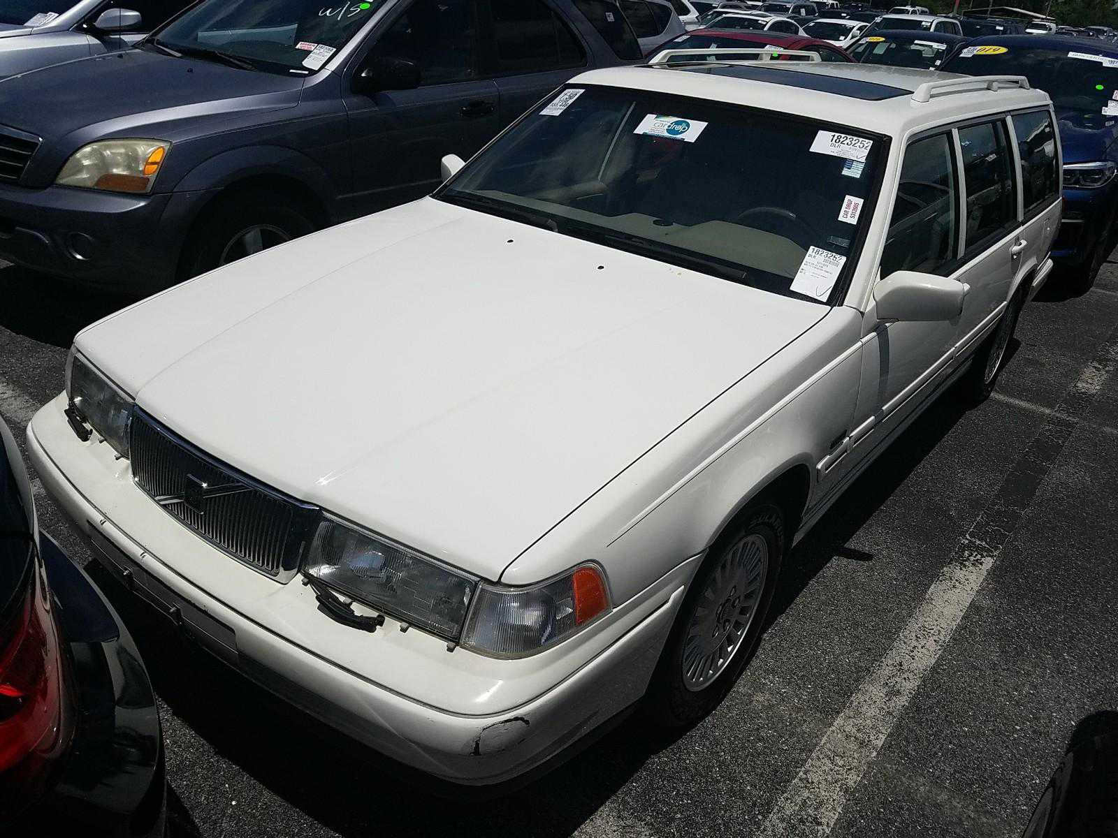 Volvo V90
