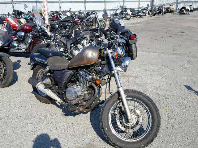 Suzuki GZ250