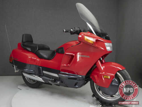 Honda PC800 (PACIFIC COAST)