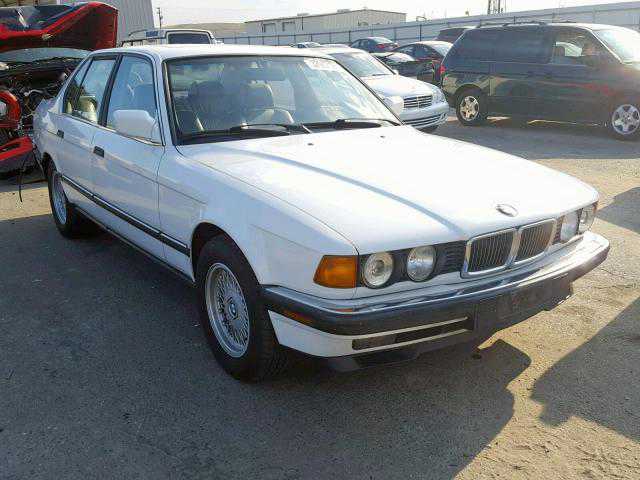 BMW 740i