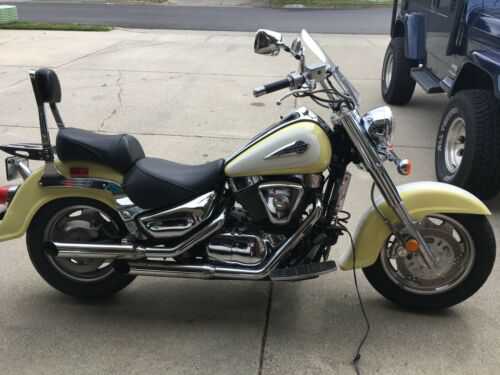 Suzuki VL1500