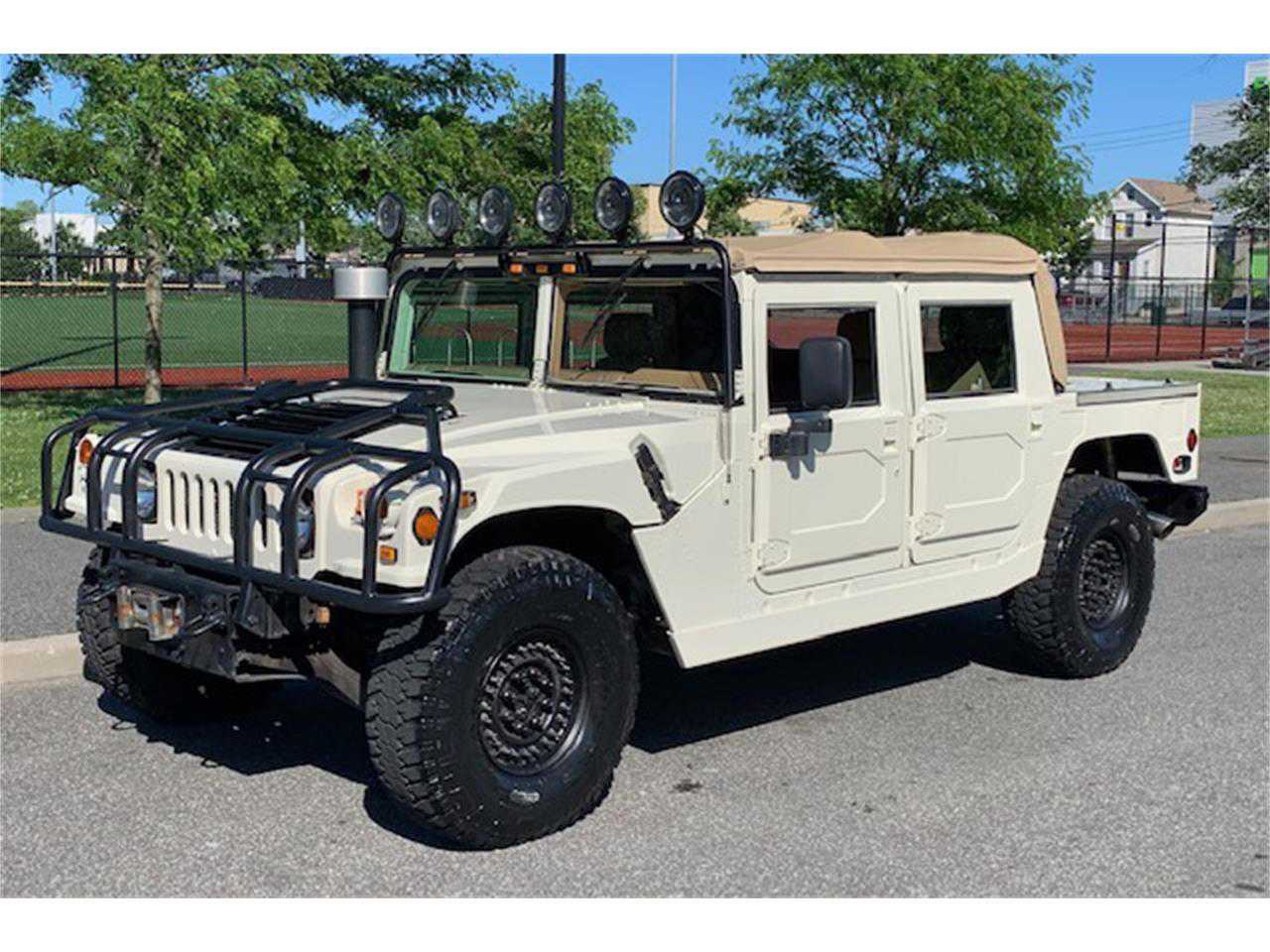 HUMMER H1