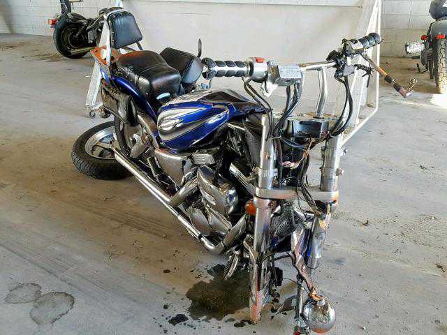 Suzuki VZ800