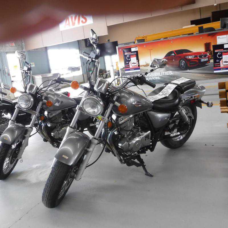 Suzuki GZ250