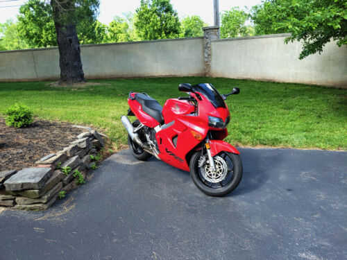 Honda VFR800Fi (INTERCEPTOR)