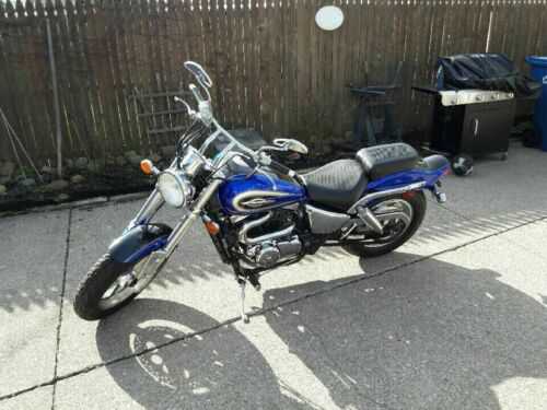 Suzuki VZ800