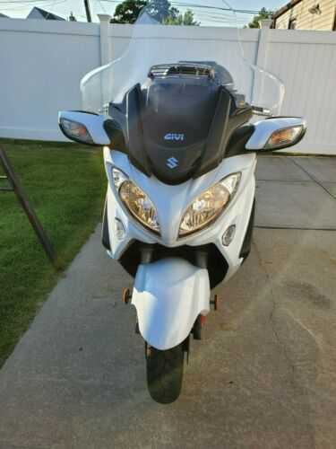 Suzuki AN650L