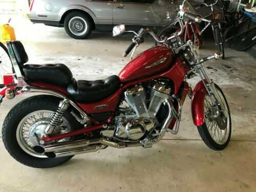 Suzuki VS800