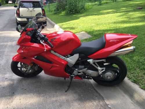 Honda VFR800A (INTERCEPTOR)
