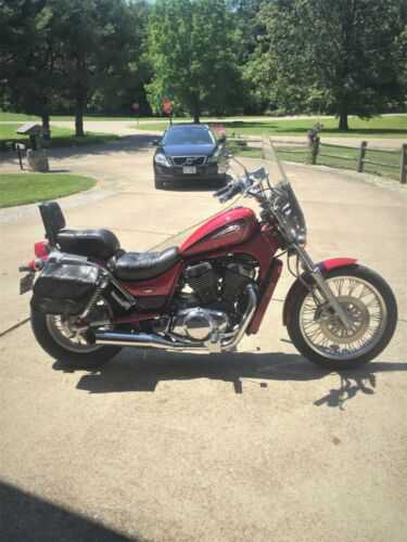 Suzuki VS800