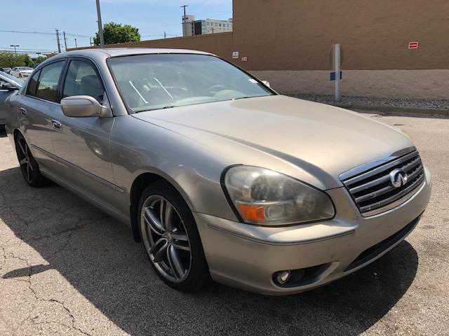 Infiniti Q45