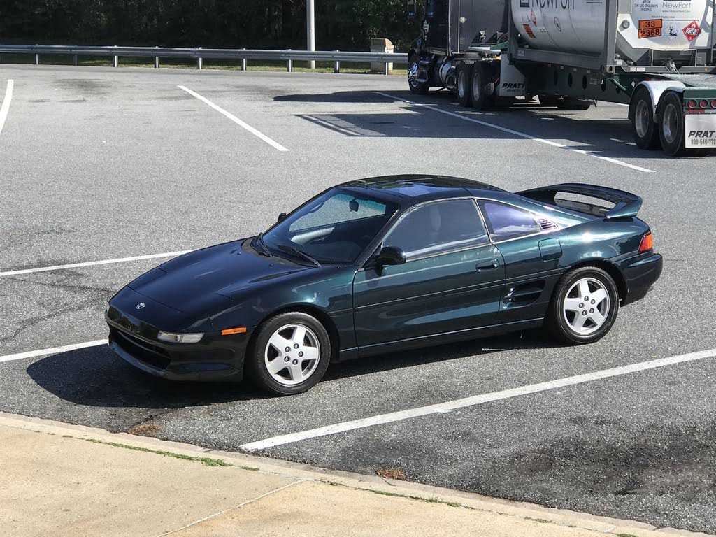 Toyota MR2