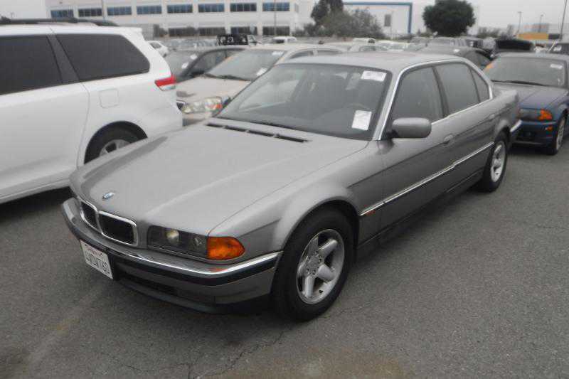 BMW 740Li