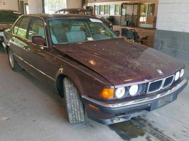 BMW 740i