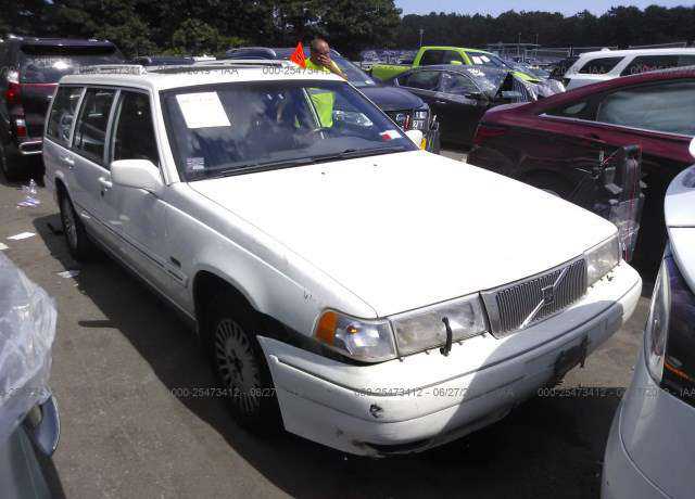 Volvo V90
