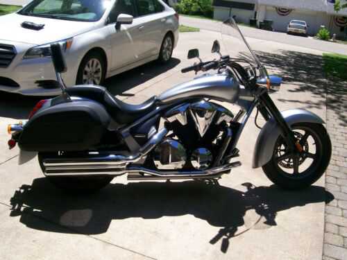 Honda VT1300 (Interstate)