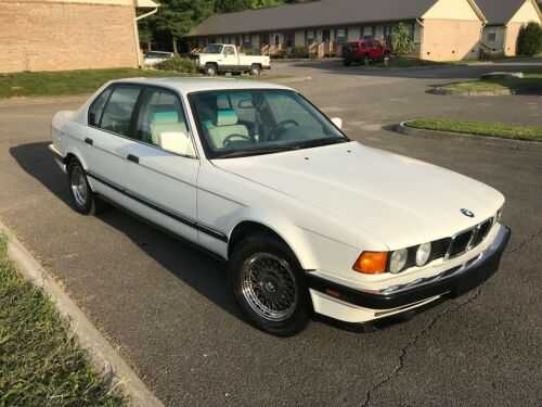 BMW 740i
