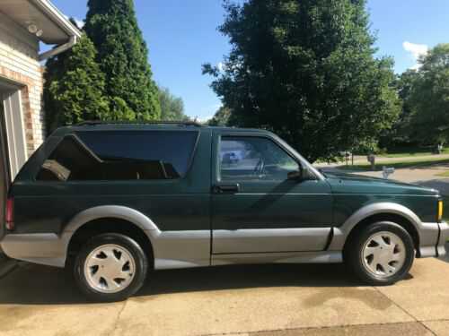 GMC Typhoon