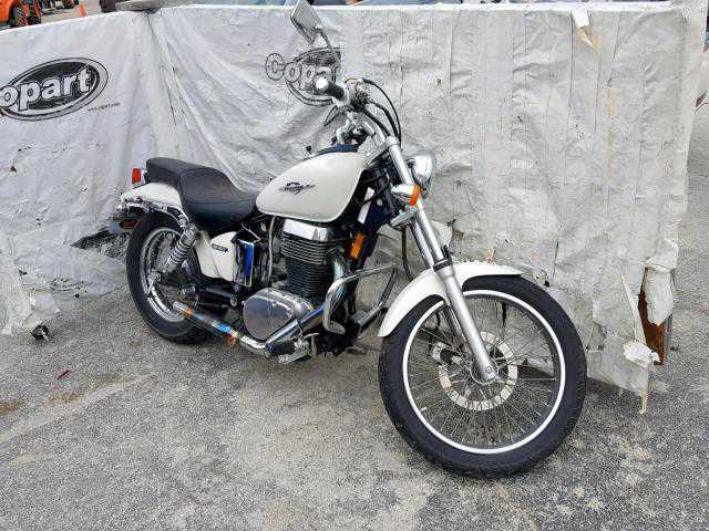 Suzuki LS650