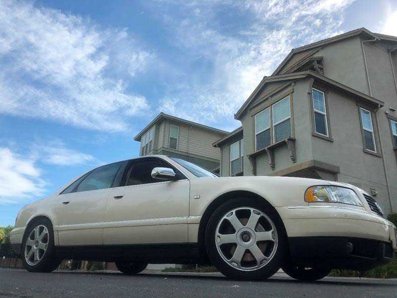 Audi S8