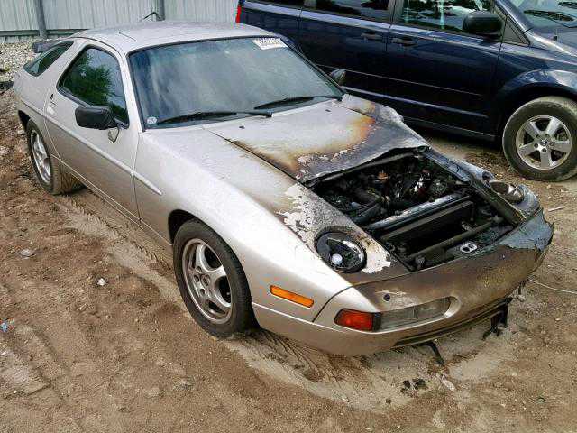 Porsche 928