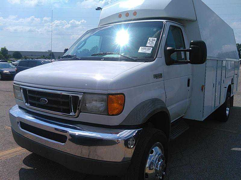 Ford E-550