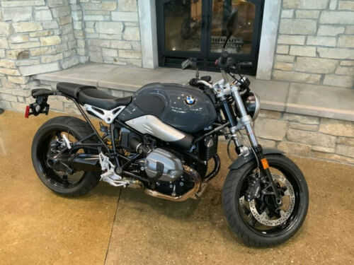BMW R nineT