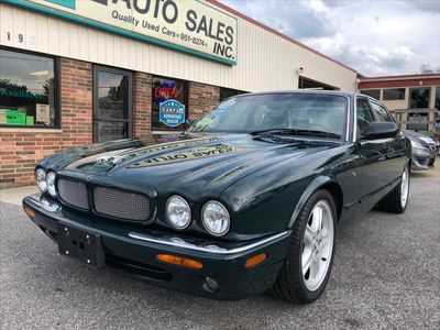 Jaguar XJR