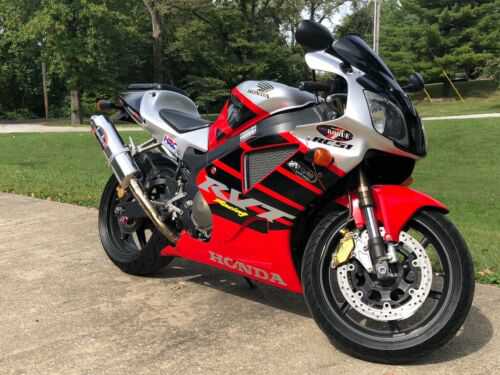 Honda RVT1000R (RC51)
