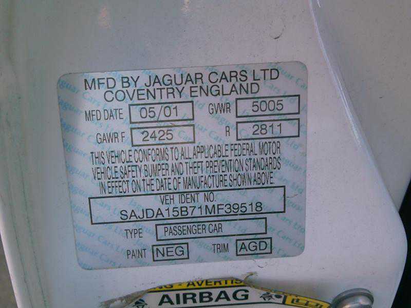 Jaguar XJR