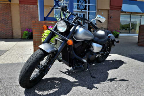 Honda VT750 (Shadow Phantom)