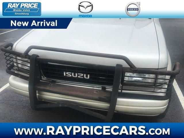 Isuzu Trooper