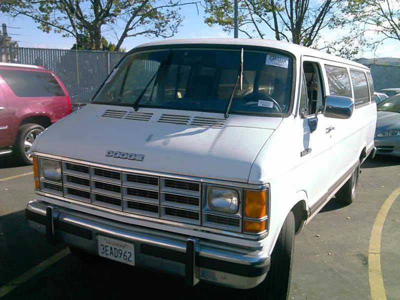 Dodge Ram Wagon