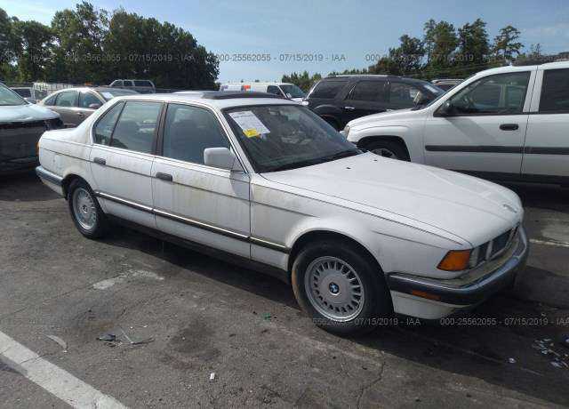 BMW 735i