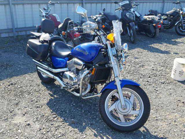 Honda VF750C (MAGNA)